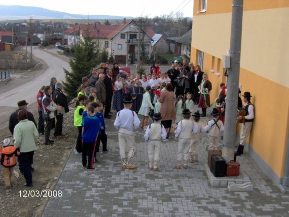 prestrihnutie pásky